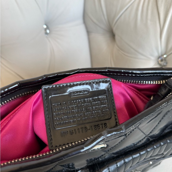 Coach Black Patent Quilted Shoulder Bag - Picture 4 of 4